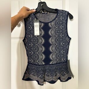 BCBGMAXARIA TOP